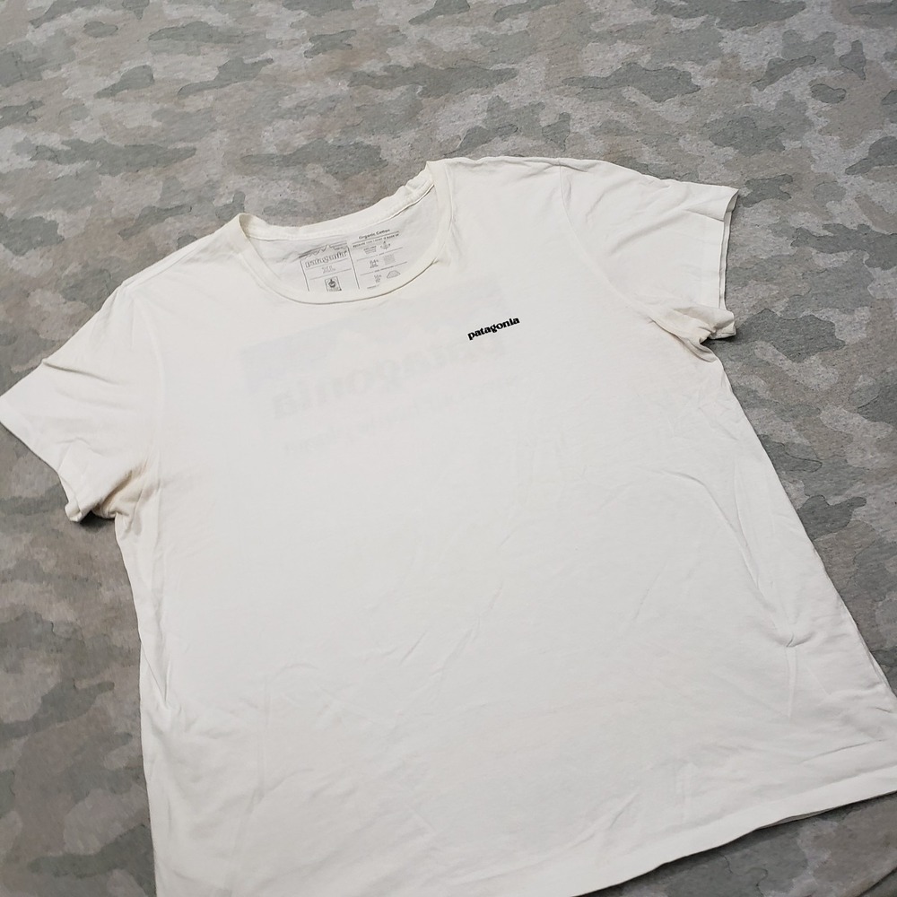 Patagonia Top Womens XL White Short Sleeve Outdoors Camp Trail Hiking - Picture 11 of 11